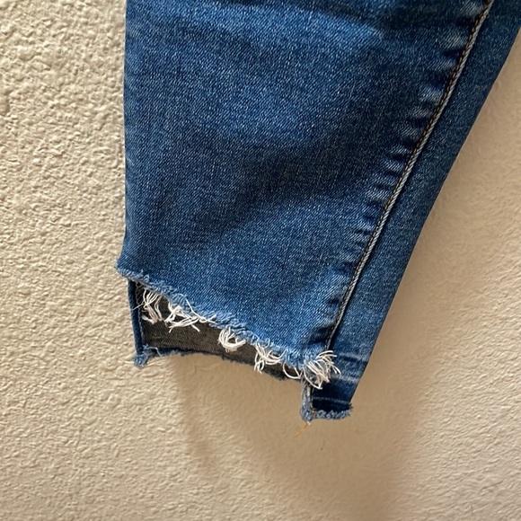 Current Elliott The High Waist Ankle Skinny Jeans Released Uneven Hem - Picture 6 of 9